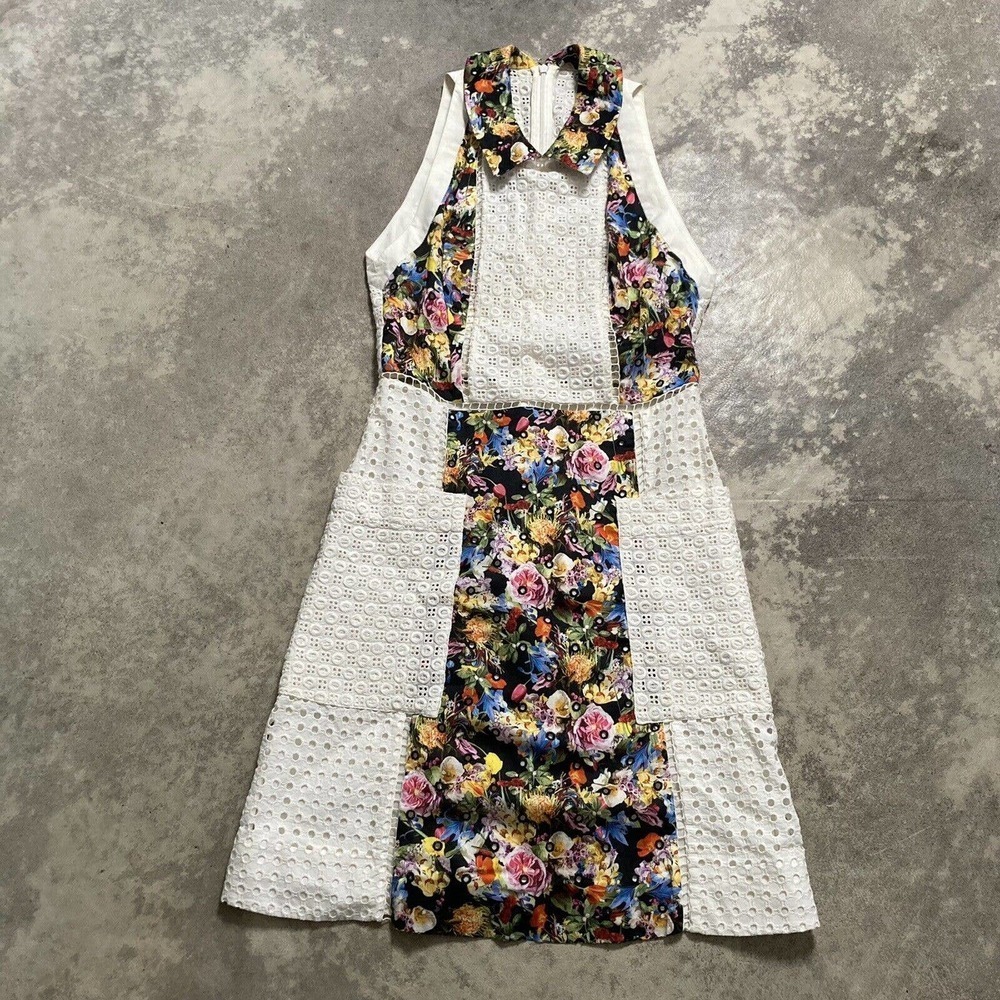 Mary Katrantzou White Eyelet Dress Floral Collar‎ Women’s Size 4 Sleeveless